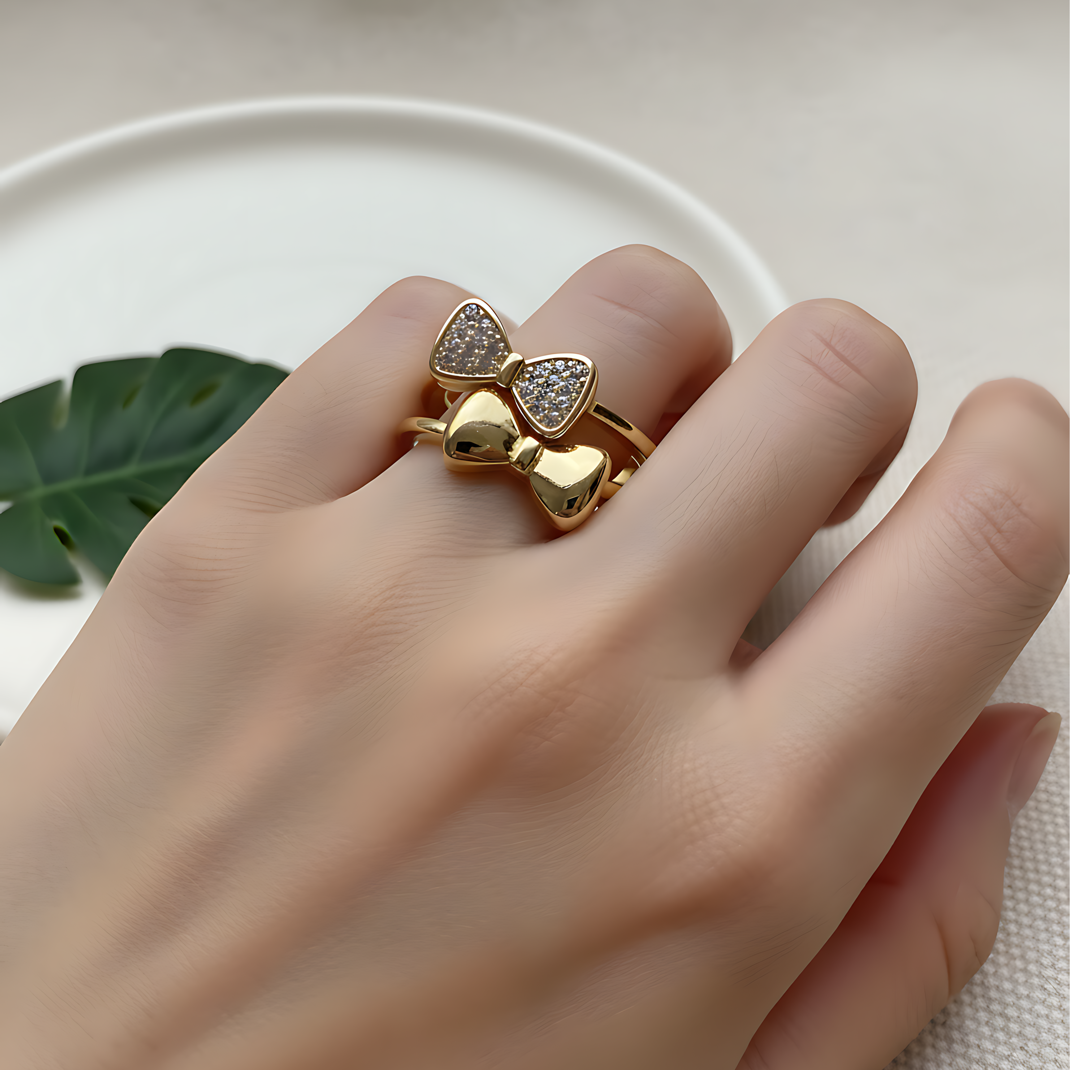Elegant Gold Bow Ring